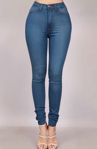 “Basic” Skinny Jeans