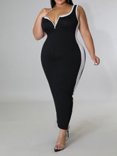 Load image into Gallery viewer, “Sporty” Maxi Dress